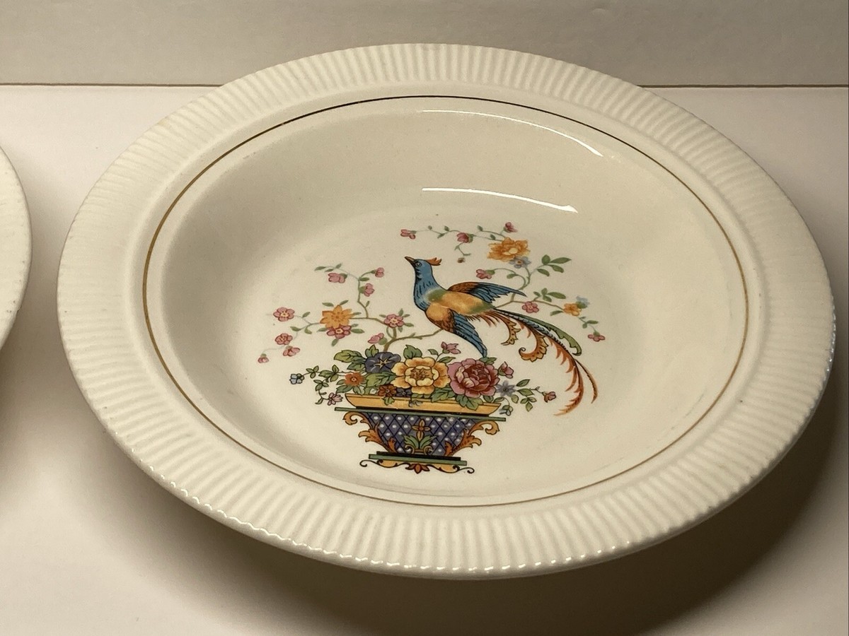 Vintage Victory by Salem China Bird of Paradise Plate 23K Vintage Victory by Salem China Bird of Paradise Plate 23K