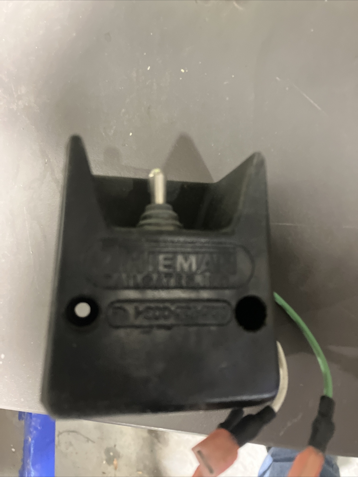 Thieman 31447 Liftgate Switch, 3 wire OEM eBay