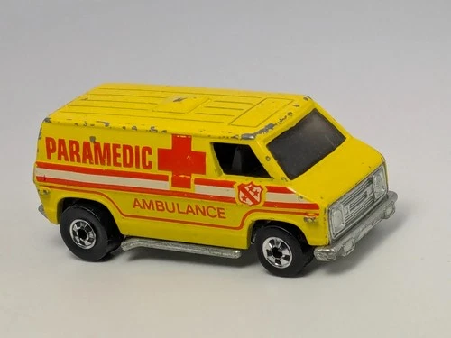 Vintage 1974 Hot Wheels Paramedic Ambulance Super Van Yellow Hong Kong