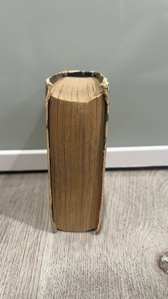 Rare 1941 ‘The Green Hornet Returns’ (#1496) Whitman Big Little Book 📚🦗 - Image 4 of 4