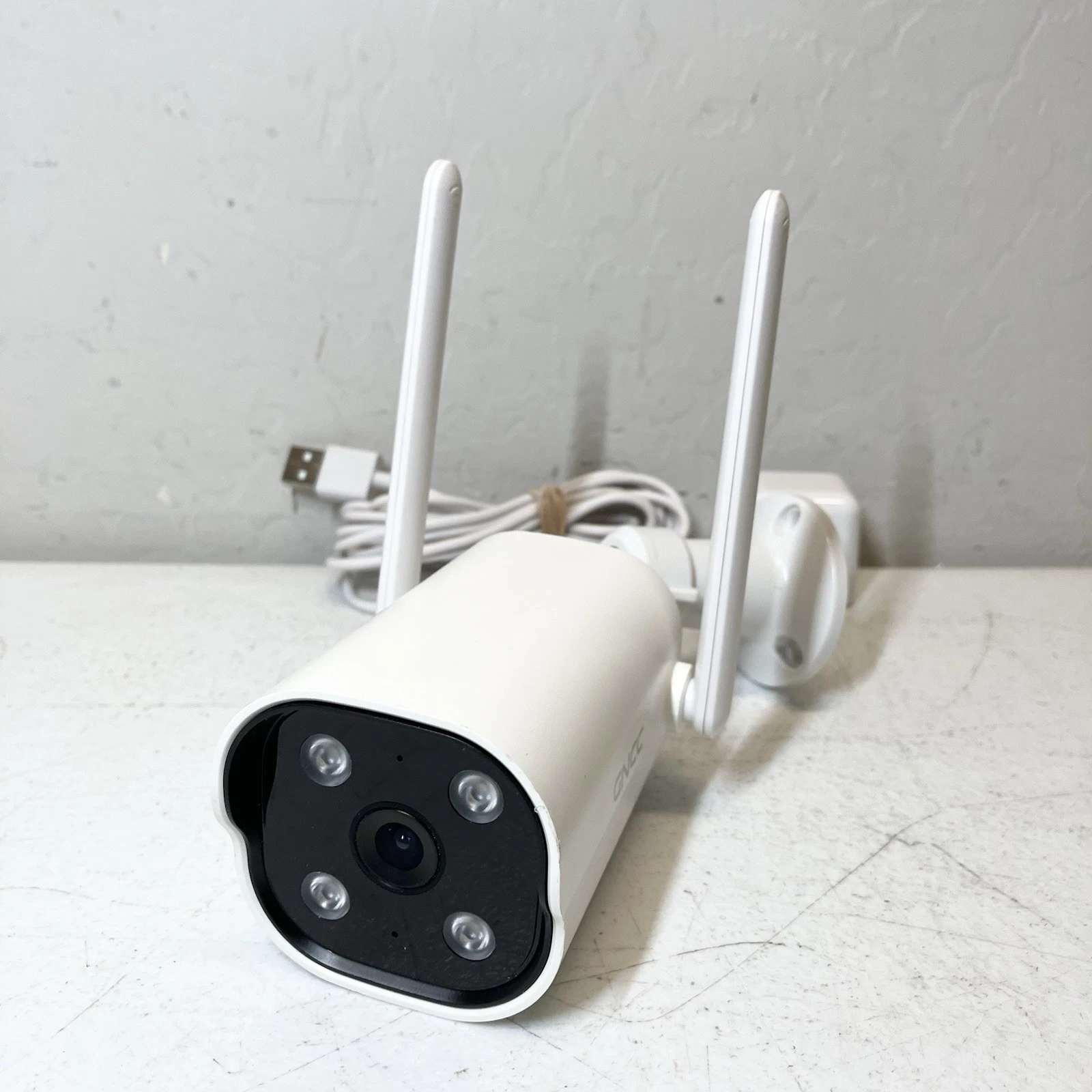 GT1Pro 2K Outdoor Security Camera, CCTV Camera for Home, IP65 Weatherproof,