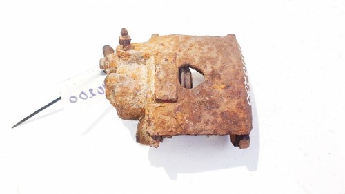 Bremssattel links vorne  Volkswagen Golf DE2366471-00