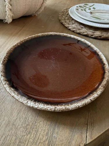 Vintage Hull Pottery Brown Drip Glaze 10 1/2” Dinner Plate
