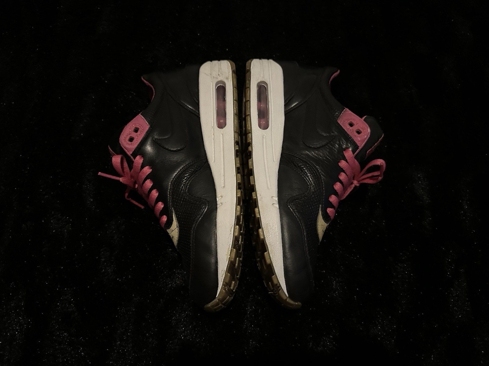 Nike Kid Robot x Air Max 1 Black Size UK6(40) Very Rare image 3