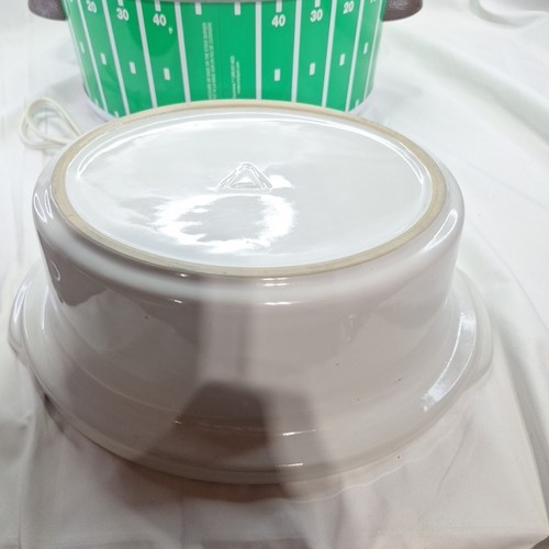 Vtg Crock Pot Football Game Day Slow Cooker 3.5 Qt Tested Works Great Clean - Picture 7 of 8
