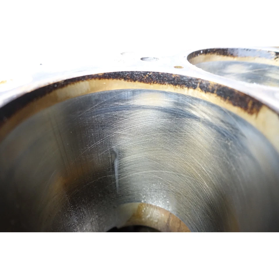 BMW E36 328i E39 528i M52 1996-1999 2,8 L 6 cilindros bloque de motor carcasa desnuda OEM Foto 4 de 4