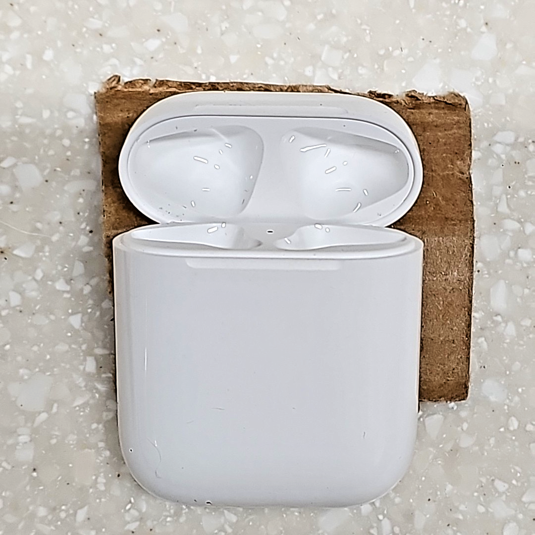 Apple AirPods A1602 Wireless Bluetooth Earbuds – Genuine OEM