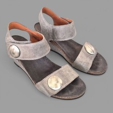 Taos Carousel Leather Platform Wedge Sandals Gray Ankle Strap Cork Mid Heel 6.5