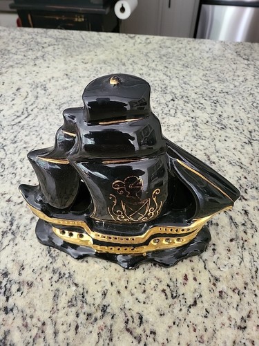 VERY NICE OLDER VTG BLACK & GOLD "PIRATE SHIP" STYLE "TV LAMP" (or SHELF/MANTEL) - Picture 4 of 4