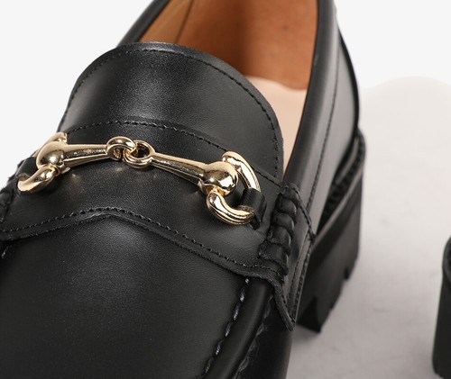 Mocasines Firenze Atelier para hombre de cuero negro con brocas de caballo mocasines gruesos suela vibram - Imagen 16 de 19