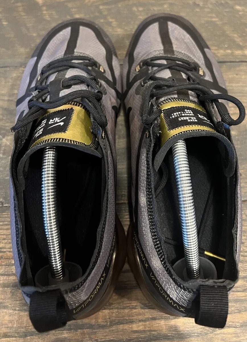 Nike Air Vapormax 2019 Black Gold Running Shoes AR6631-002  display picture 1