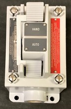 ALLEN BRADLEY 800H 2HLM7 HAND AUTO Maintained Heavy Duty Push Button Station