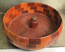 Vintage California Redwood Tree Nut Bowl Standard Specialty Co. 9 1/2" x 3"