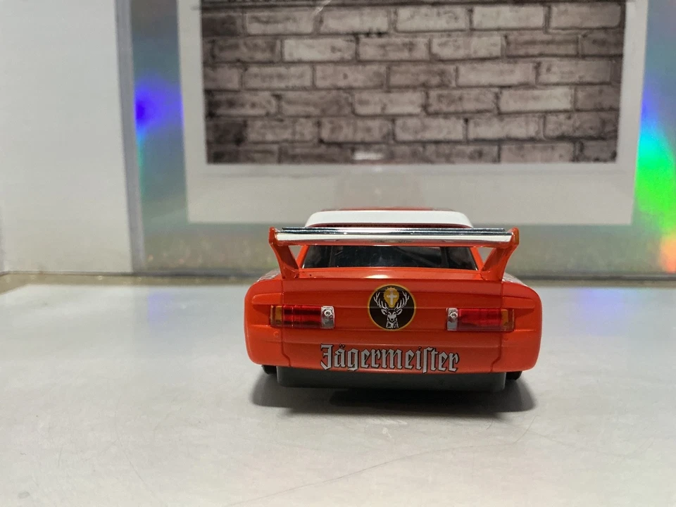 1/32 SCALE REVELL SLOT CAR - 1977 BMW 320i Gr.5 - Image 4 of 4