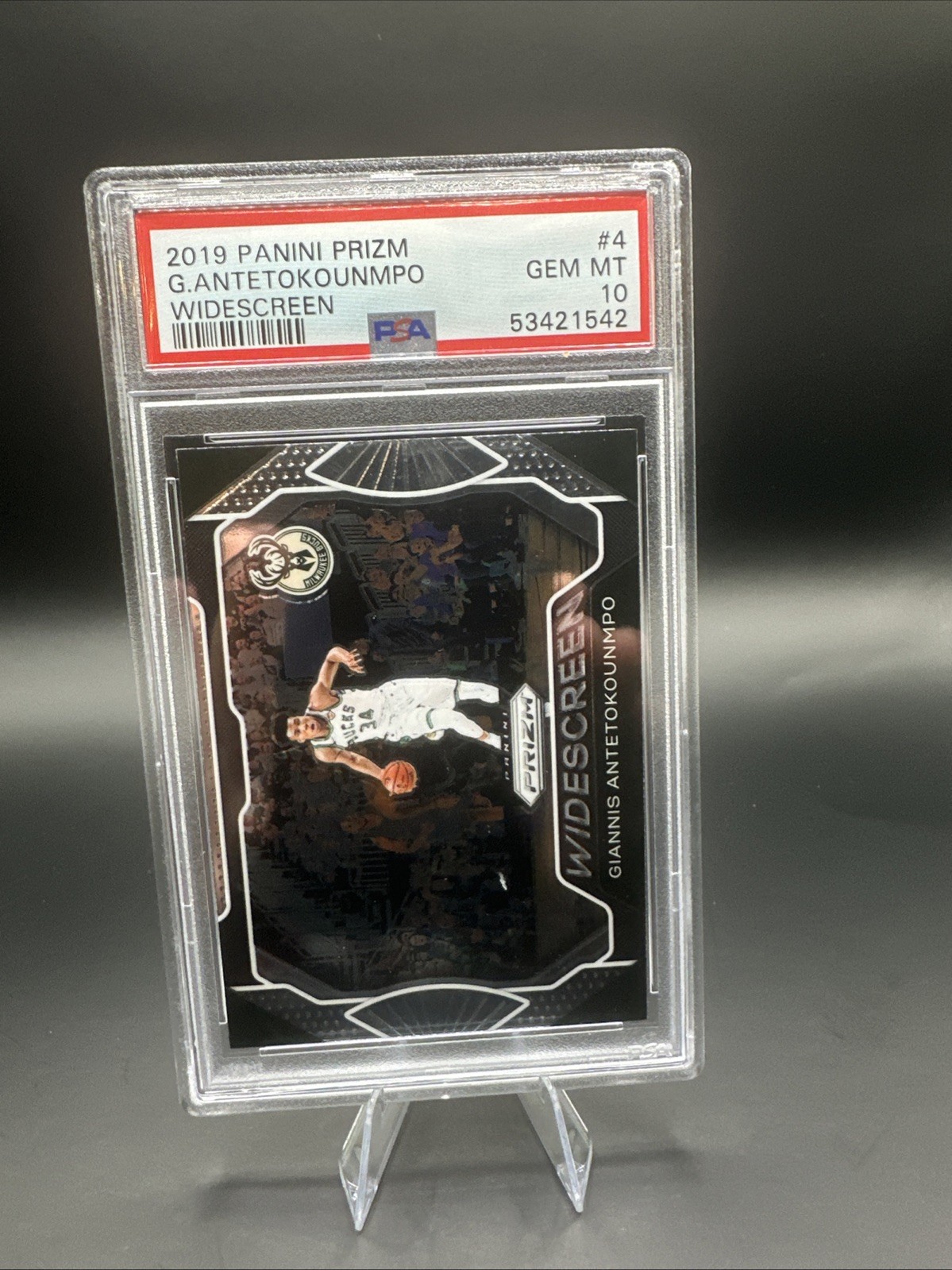 2019-20 Panini Prizm - Widescreen Giannis Antetokounmpo #4