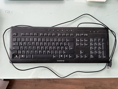 Cherry Electrical STREAM 3.0 USB Tastatur - Schwarz (G85-23200IT-2)