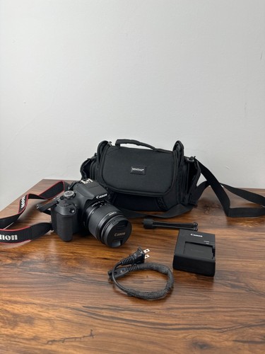 Canon EOS 2000D 24.1MP Digital SLR Camera EFS 18-55mm Lens, 32 GB SD Card, Case, - Picture 2 of 7