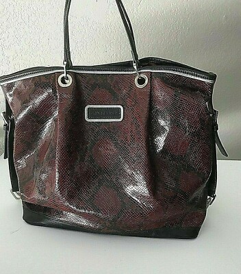 LONGCHAMP BURGUNDY REPTILE SNAKE EMBOSSED PRINT BLACK LEATHER TOP