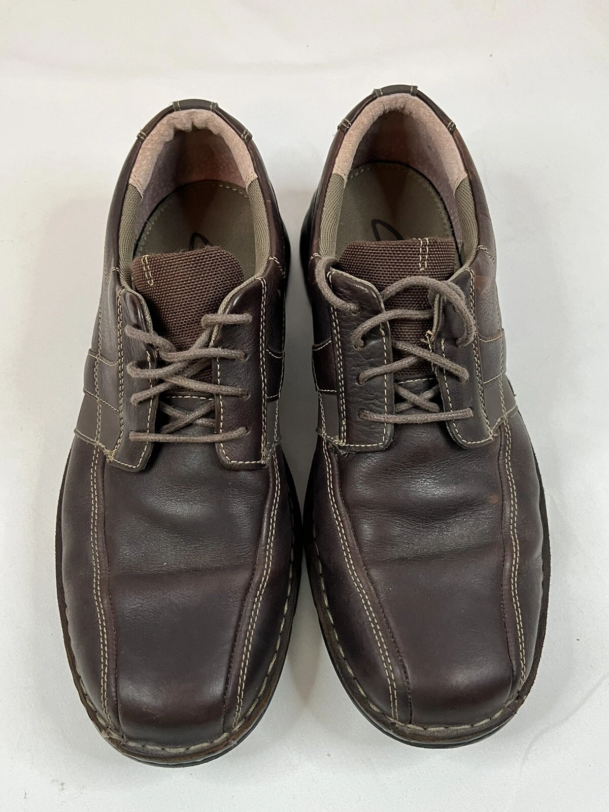 Scarpe Oxford Clarks Espace da uomo taglia 10 W in pelle marrone stringate 86235 usate in ottime condizioni