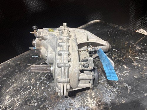 2014 - 2015 Dodge Ram 1500 Transfer Case 3L TD AT 4x4 3.0L (MDL BW44-45) - Picture 2 of 4
