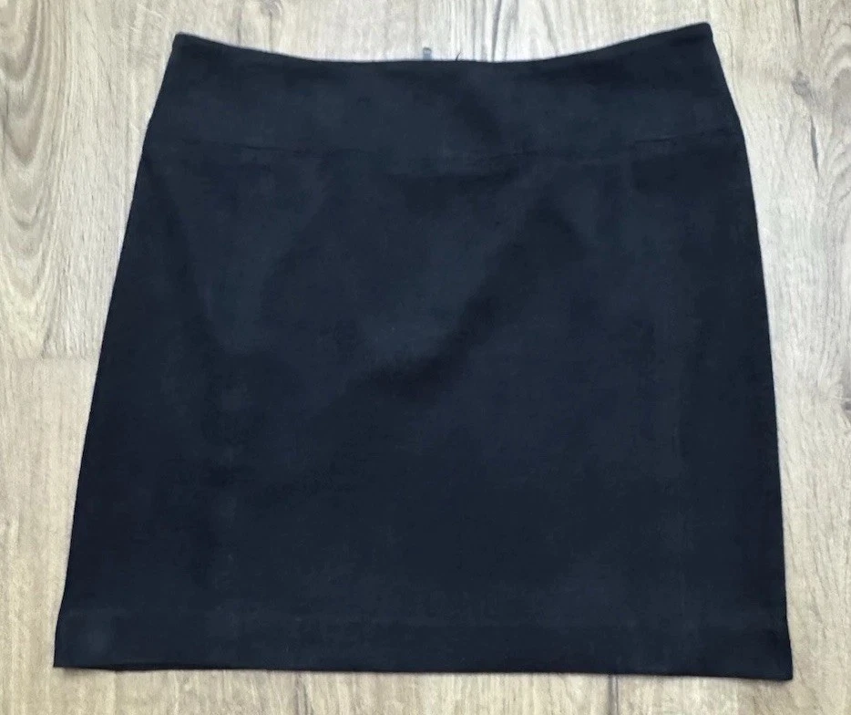 Falda para mujer J McLaughlin talla 0 imitación gamuza negra lápiz recta elástica mini Foto 2 de 4