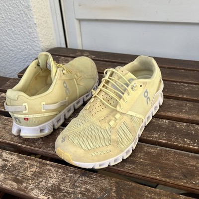 On Cloud Swiss Engineering Damen Sportschuhe Sneaker  Gr-38 gut