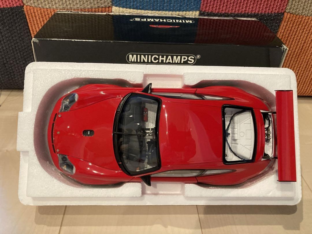 Minichamps 1/18 Porsche 911 GT3 RSR 2004 Red Used Excellent+