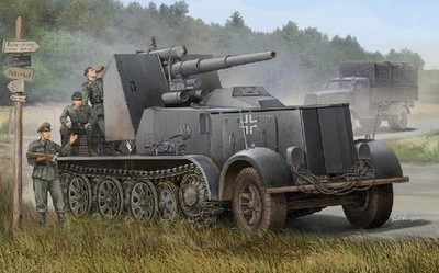 Trumpeter 01585 1:35 SdKfz 8 Halftrack w/8.8 cm Flak 18 Self-Propelled Gun Kit