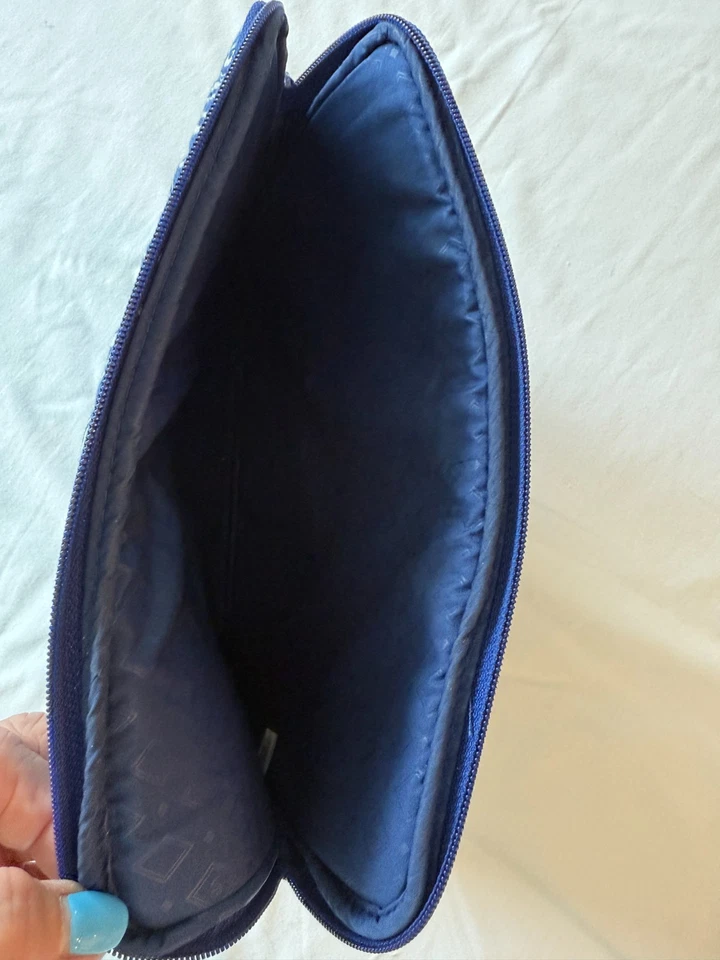 VERA BRADLEY TABLET ESTOJO COM ZÍPER USADO (C) - Imagem 3 de 4