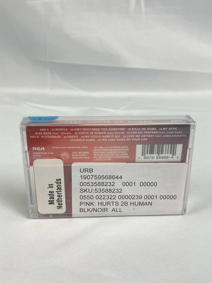 PINK Hurts 2B Human (2019) Cassette Tape Factory Sealed Netherlands Import Pink - Imagem 3 de 3
