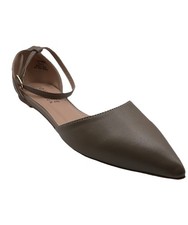 Journee Collection Women's Reba Ballet Flat Women's 8 Taupe Ankle Strap NIB