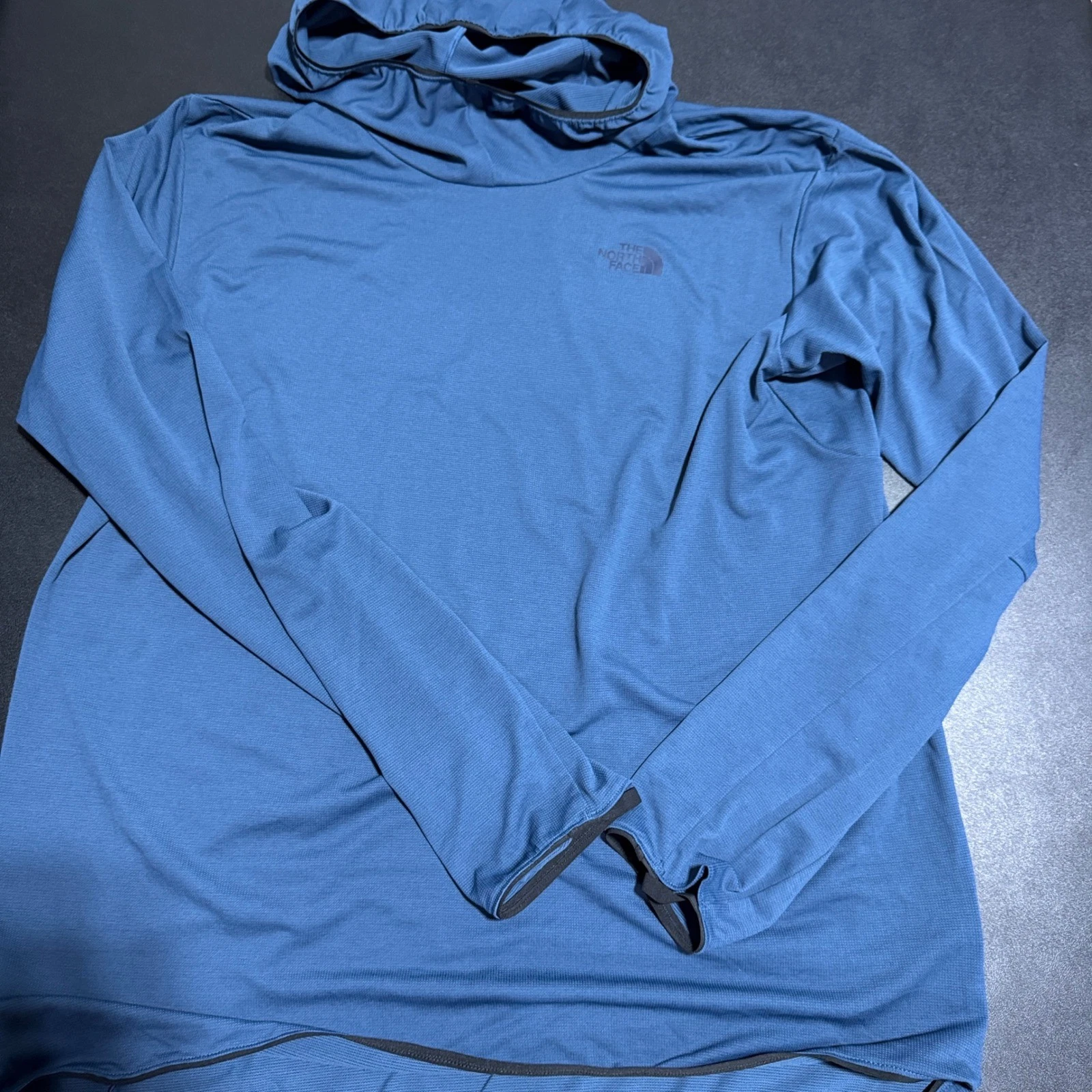The North Face Hoodie Mens Large Blue Solid Lightweight Performance Climbing Top