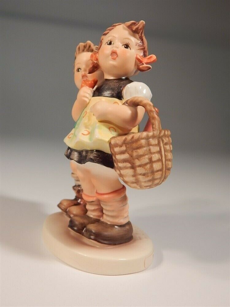 【Hummel】 フンメル人形  from Market VINTAGE 5 1/4