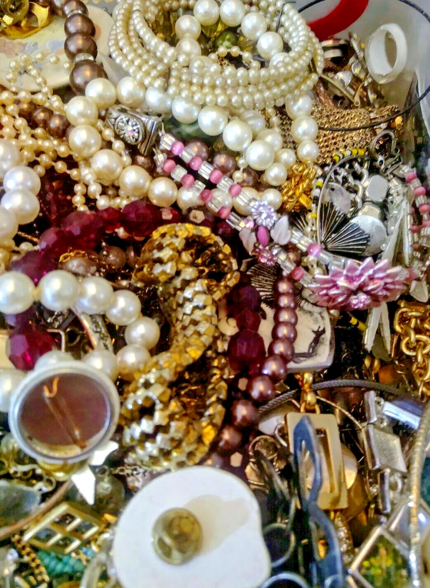 Pound of Fashion Jewelry-wearable,intact,,mixed pieces-