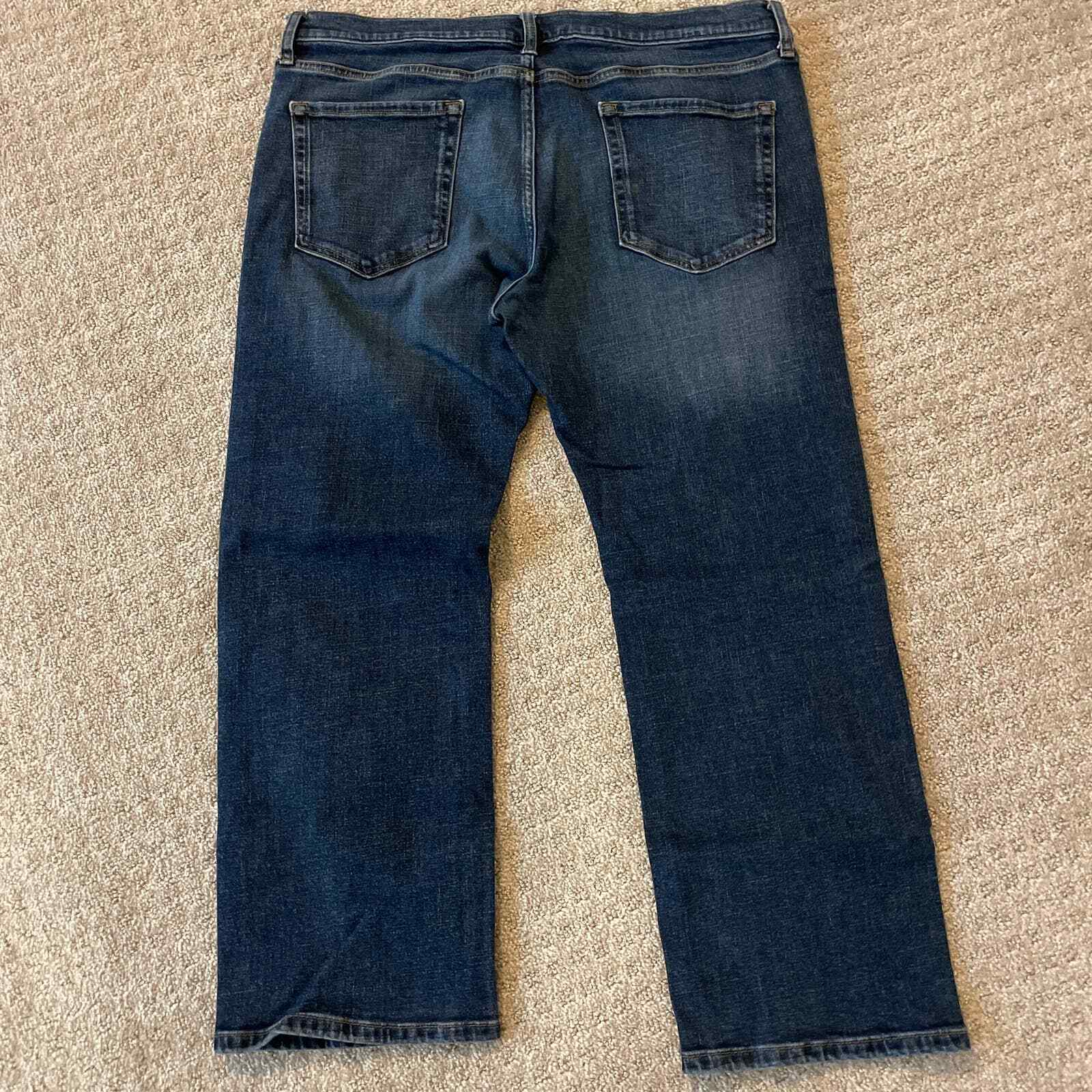 Amazon essentials Medium Denim Wash Bootcut Strai… - image 2