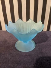 Vintage MCM Westmoreland Glass Blue Satin Lotus Candy Dish