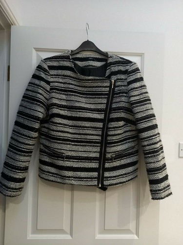 Ladies blazer size 16 M&Co zipped black and white with glitter lined