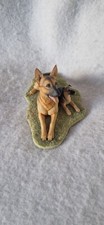 VINTAGE BORDER FINE ARTS GERMAN SHEPHERD AND PUP ORNAMENT 1989 