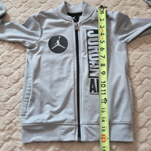 Nike Gray & Black Air Jordan Child's Track Suit, Size 4T - Picture 4 of 8