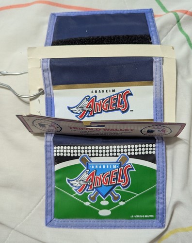 Anaheim Angels Trifold Wallet Kids - Picture 2 of 3