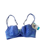 BTemptd Bra Womens 30C Padded Underwire Blue Lace Adjustable