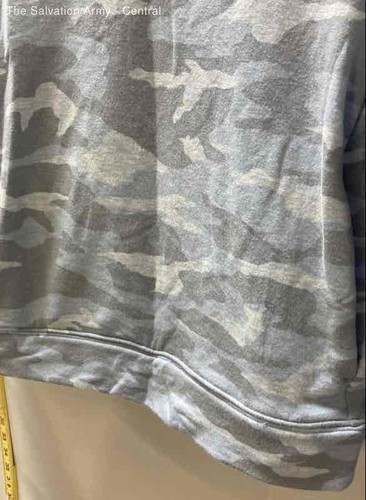 Athleta Girls Multicolor Camouflage Long Sleeve Pullover Sweatshirt Size L/12 - Picture 5 of 6