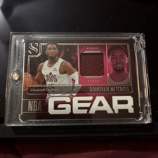 2024-25 Panini Silhouette - Nba Gear Donovan Mitchell #NG-DMI (MEM)