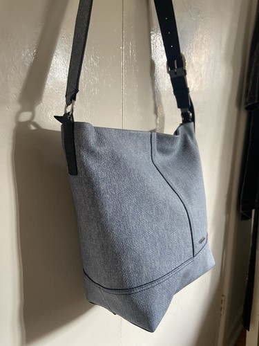 MIMCO Lens Denim Bucket Bag NEW - Picture 7 of 12