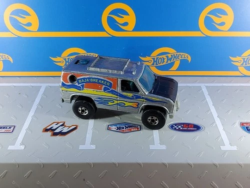 Vintage 1977 Hot Wheels Baja Breaker Silver Gray Van Diecast Hong Kong