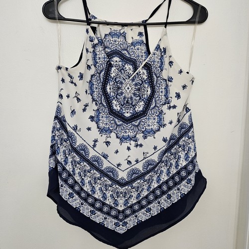IZ Byer Bluse Damen weiß blau geometrisches Muster V-Ausschnitt ärmellos Tank Top Gr. S - Bild 1 von 12