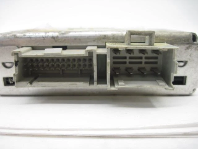 ECU ECM COMPUTER Ford F250SD Pickup F350SD Pickup 2001 01 16221409 845446 Foto 3 de 4