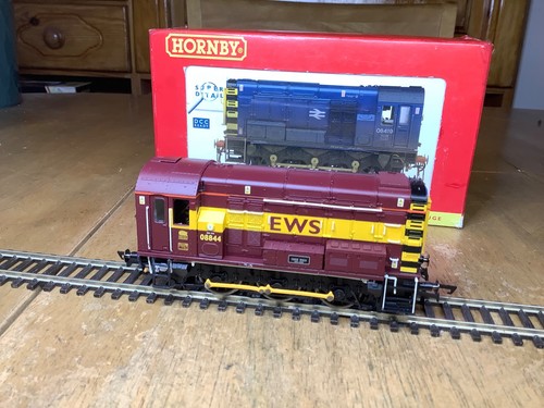 Hornby OO EWS 0-6-0 Klasse 08 Diesel Rangierlok 08844 Chris Wrenn | Condition: Used