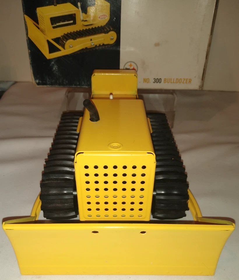 1960'S TONKA BULLDOZER NO-300 NEVER PLAYED WITH IN BOX - Image 3 of 4
