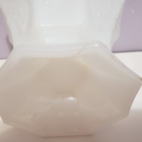 Composta di piedistallo per uva in vetro bianco latte piatto caramelle vintage 5"x5" - Foto 6 di 8